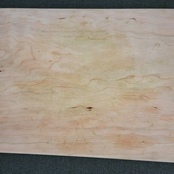 Non-Toxic Cutting Board Serving board in Cherry Wood Chemical free LIGHTLY USED - Picture 6 of 6
